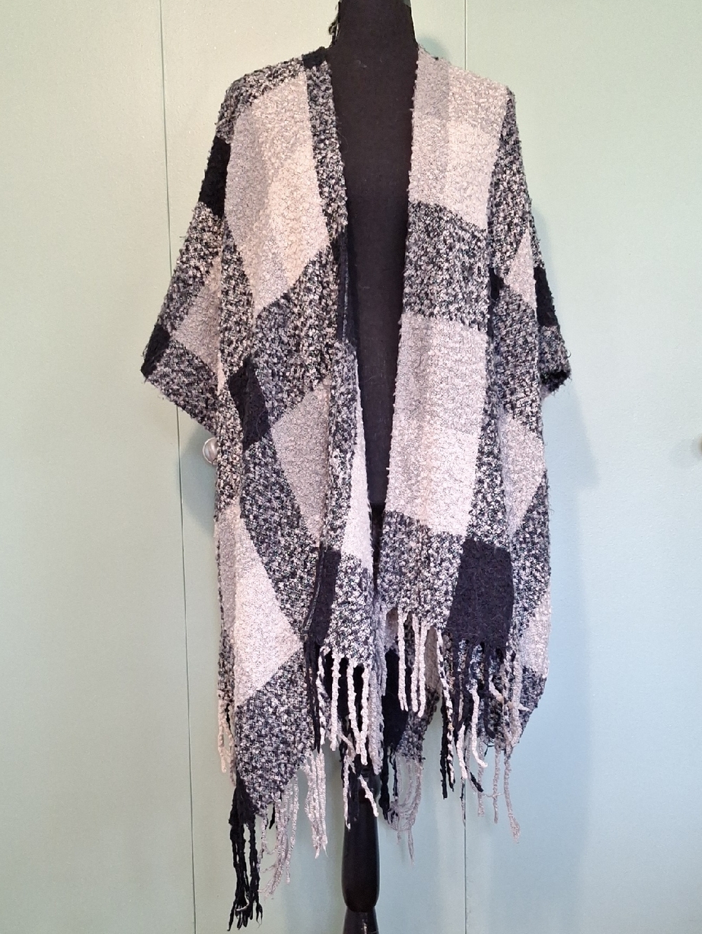 Woolrich Black And Gray Plaid Shawl Cover Up One Size Western Boho